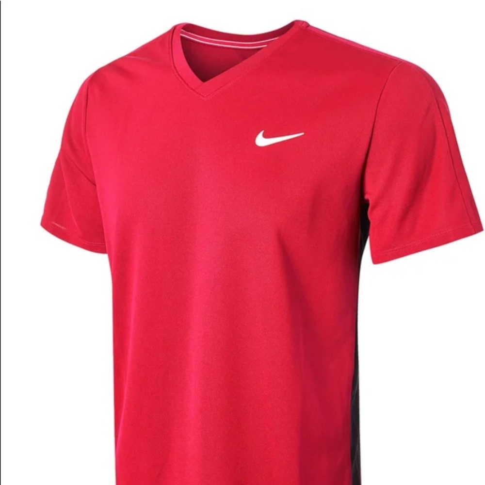 Nike summer victory tennis shirt